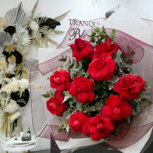 Romantic red